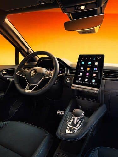 Interiér auta Renault Captur Esprit na dlhodobý prenájom.