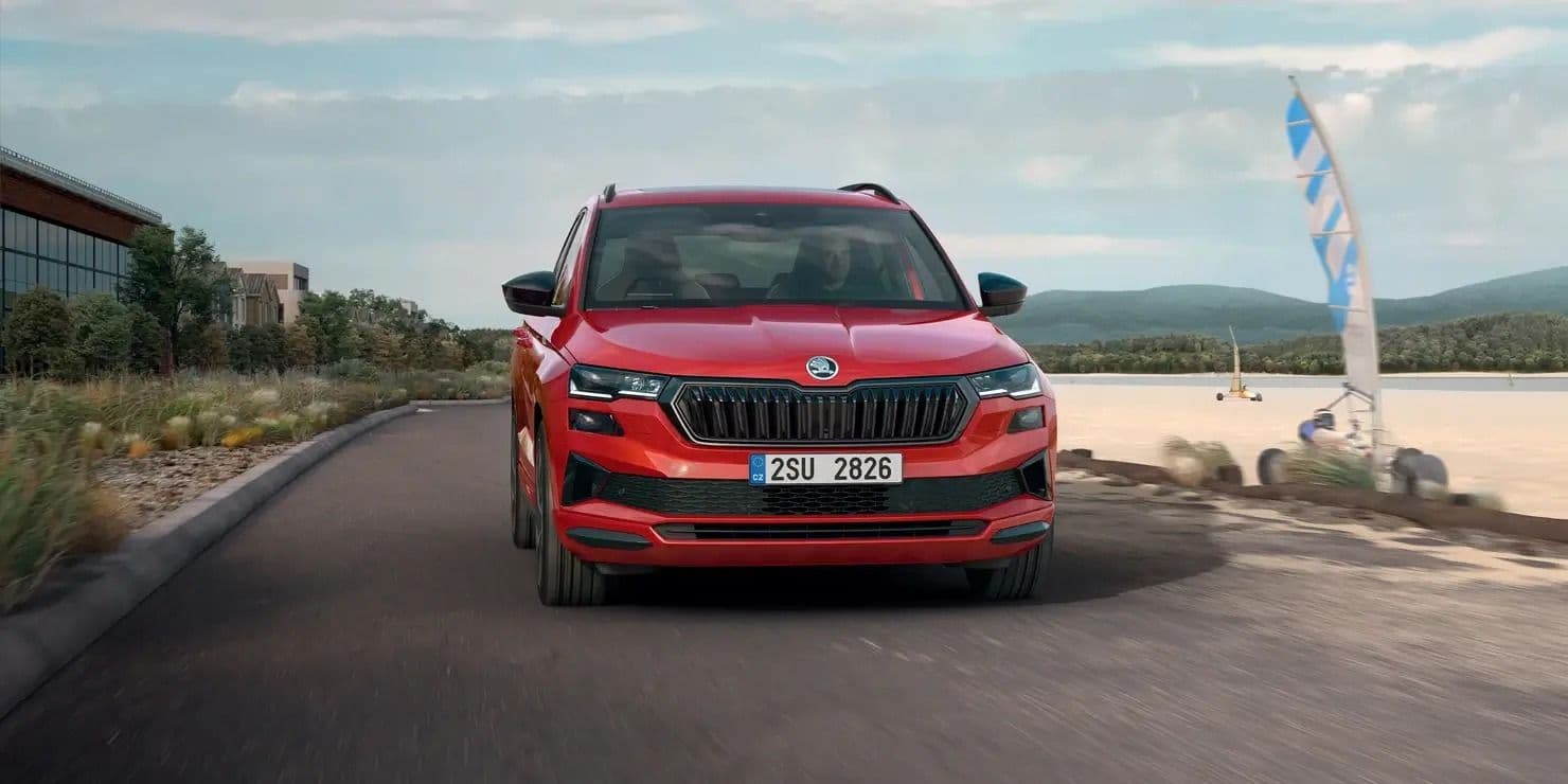 Dlhodobý prenájom auta Škoda Karoq Top Selection.